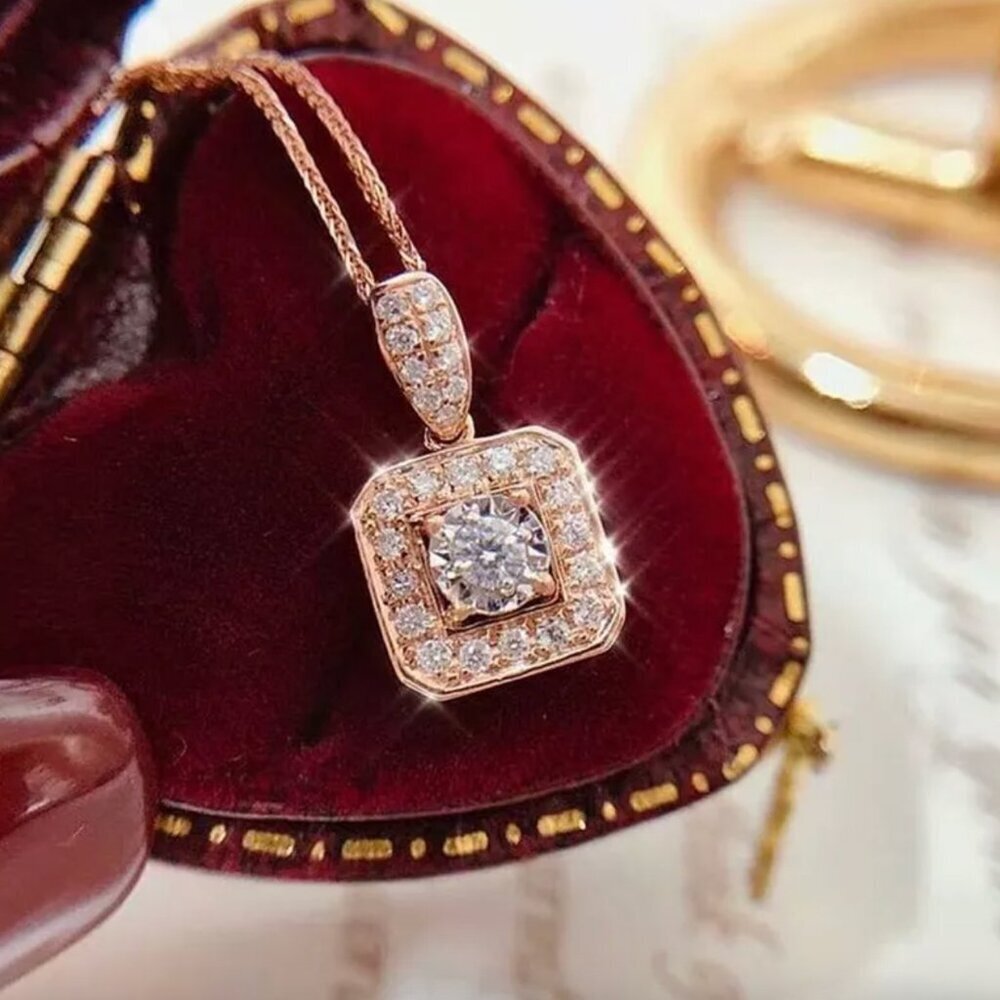 NEW 18k Rose Gold Round Cut Diamond Necklace Square Diamond Halo Necklace
